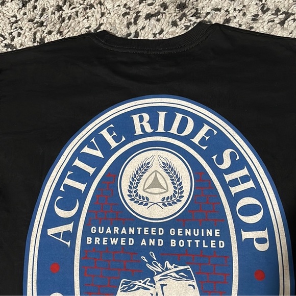 Active Ride Shop Tee Shirt Black Short Sleeve Cheers Label Logo Graphic Small - Picture 2 of 7